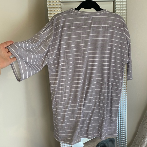 Prettylittlething T-shirt dress ✨ *never worn* - Picture 3 of 3